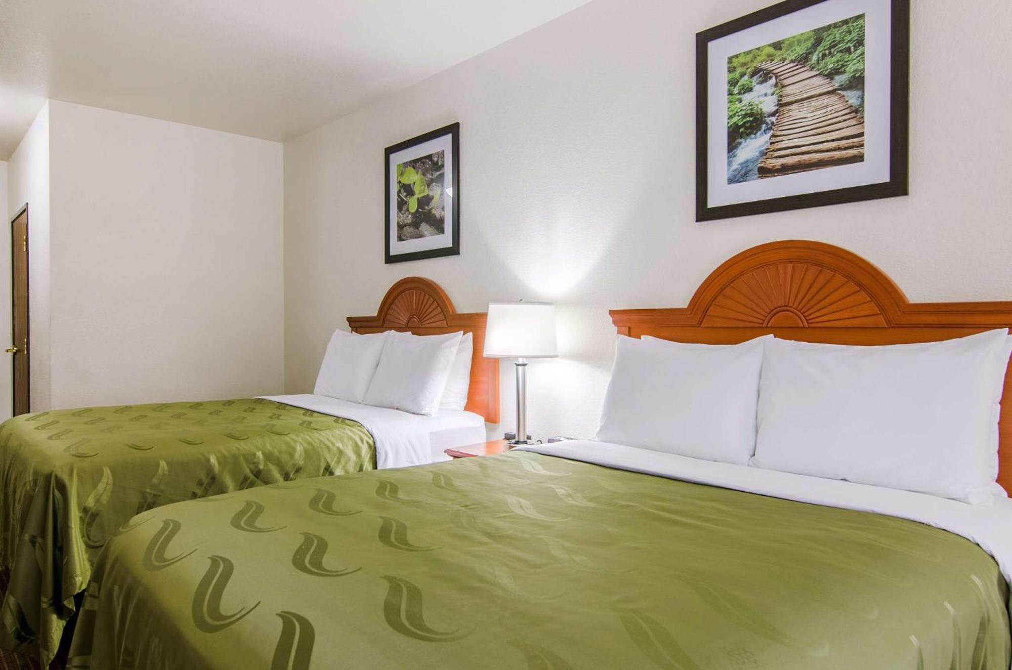 Quality Inn Junction City Near Fort Riley Exteriör bild